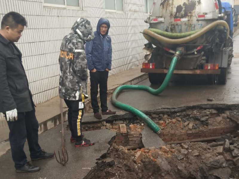 芙蓉区马桶堵塞电话哪里找？我知道芙蓉通马桶低价收费